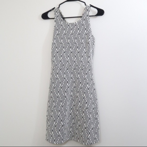 Holister Tribal Print Criss Cross Back Dress - Picture 3 of 5